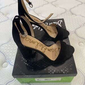 Sam Edelman black yaro suede heels